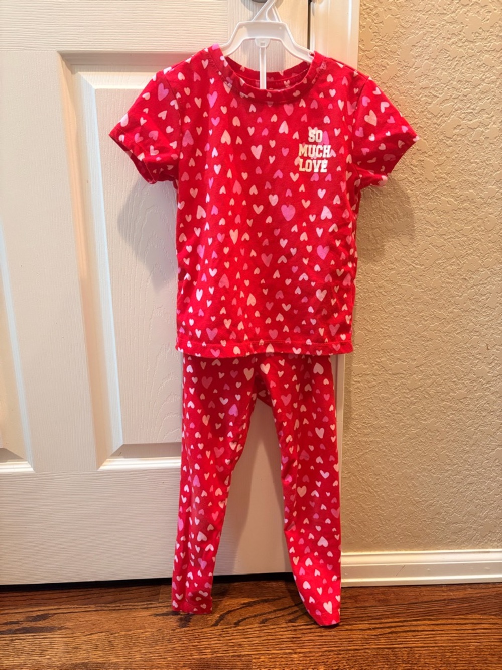 Red Heart Print Girls' outfit Set - So Much Love